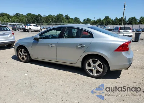 2013 Volvo S60 T5 из США, поврежденный, VIN YV1612FH3D2204974